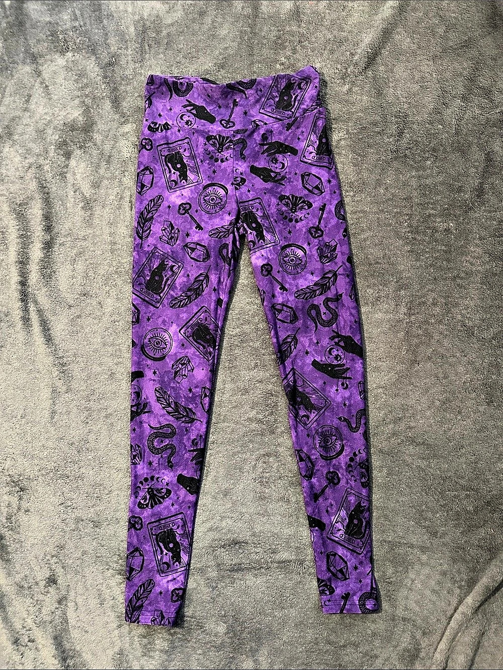 No Boundaries Purple & Black Printed Leggings Size S/M